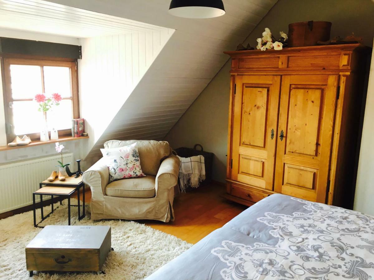 Gaestehaus Sellemols Ferienhaus Winzer Heuchelheim-Klingen Exterior foto